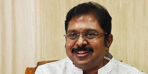 ஆர்.கே.நகர் தேர்தல் நாளில் வழக்கு விசாரணை: என்ன செய்வார் தினகரன்?