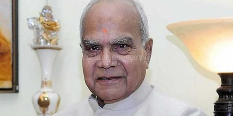 சில தொலைக்காட்சிகள் கீழ்த்தரமான செய்திகள் வெளியிட்டுள்ளன: ஆளுநர் மாளிகை கண்டனம்