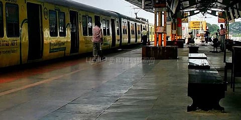 தாம்பரத்தில் இருந்து செங்கோட்டைக்கு சிறப்பு ரயில் இயக்க பயணிகள் கோரிக்கை