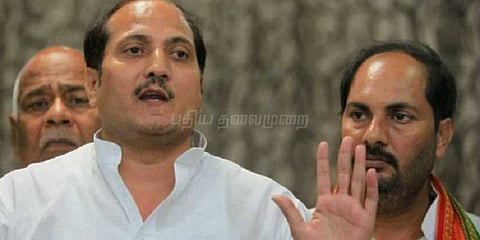 முசாஃபர் நகர் கலவர வழக்கில் பாஜக அமைச்சருக்கு பிடிவாரண்ட்