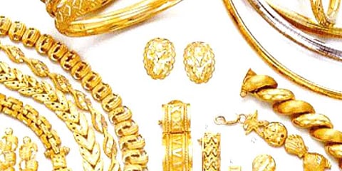 தனியார் வங்கியில் போலி நகைகளை வைத்து மோசடி