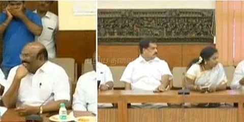 ஆர்.கே.நகர் தேர்தல்: அரசியல் கட்சியினருடன் தேர்தல் அதிகாரி சந்திப்பு