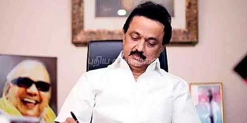 ஆர்.கே.நகர் 'வளர்ப்புப் பிள்ளை': மு.க.ஸ்டாலின் ’வாட்ஸ் அப்’ வாக்குறுதி