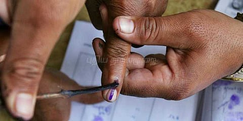 ஓட்டுக்கு ரூ.6 ஆயிரம் : பாஜக வேட்பாளர் குற்றச்சாட்டு