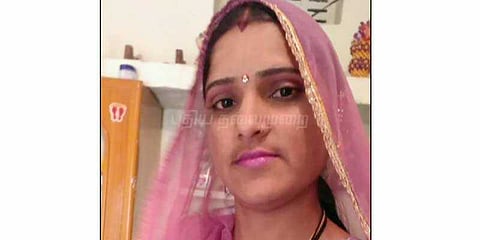 கொள்ளையன் நாதுராமின் மனைவி கைது