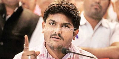 வாக்குப்பதிவு இயந்திரத்தில் முறைகேடு செய்து பாஜக வெற்றி: ஹர்திக் படேல்