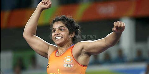 காமன்வெல்த் மல்யுத்த போட்டியில் தங்கம் வென்றார் சாக்ஷி மாலிக்