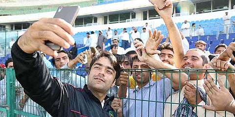 அடிலெய்டு ஸ்டிரைக்கர்ஸ் அணியில் ஆப்கான் ரஷித்!