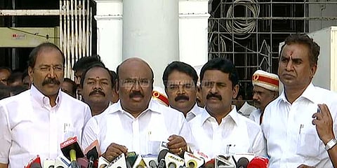 வீடியோ வெளியீடு சசிகலா குடும்பத்தின் சதி: ஜெயக்குமார் காட்டம்!