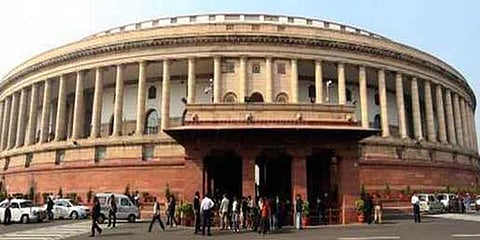 மன்மோகன் சிங்கை விமர்சித்த விவகாரம்: அமளியால் மாநிலங்களவை 27ஆம் தேதி வரை ஒத்திவைப்பு