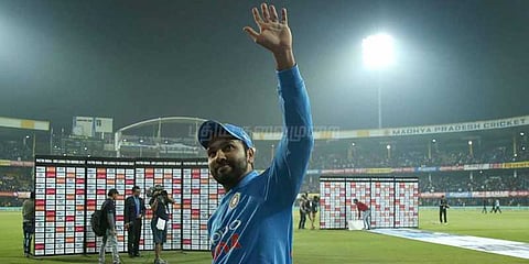 ரோகித் சாதனை மேல் சாதனை: குவிகிறது வாழ்த்துகள்!