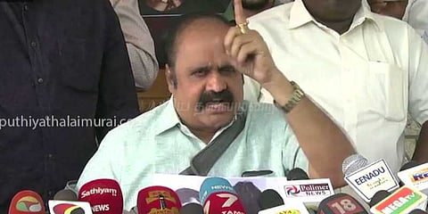 தினகரன் போட்டியிடவில்லை என்றால் திமுக வெற்றி பெற்றிருக்கும்: புகழேந்தி