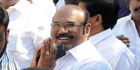 கொள்ளையடித்த பணத்தில் கொள்ளையடிக்கப்பட்டது தினகரனின் வெற்றி: ஜெயக்குமார்