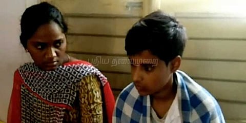 ஆண் போல் நடித்து 3 இளம்பெண்களை ஏமாற்றி திருமணம் செய்த பெண்..!