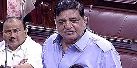 குல்பூஷன் ஜாதவை தீவிரவாதியாக அணுகுவது சரிதானே: சமாஜ்வாடி எம்.பி. பேச்சு