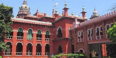 புத்தாண்டு நள்ளிரவில் கோயில்களைத் திறக்க தடைகோரி மனு: இன்று விசாரணை