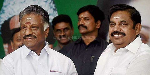 100க்கும் மேற்பட்ட அதிமுக நிர்வாகிகள் நீக்கம்: ஓபிஎஸ்-ஈபிஎஸ் அதிரடி!