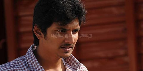 சிம்பன்சீயுடன் ஜீவாவின் அடுத்த பயணம்