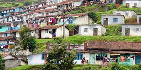 ஒரே நாளில் 10 வீடுகளின் பூட்டை உடைத்து திருட்டு