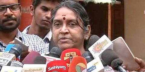 ஜெ. உடலுக்கு எம்பாமிங் செய்த மருத்துவரிடம் விசாரணை