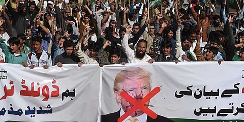 பாக். அரசுக்கு எதிராக பயங்கரவாத இயக்கங்கள் போராட்டம்