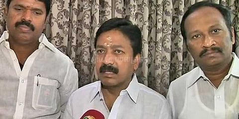 மூடிய குவாரிகளைத் திறக்க சி.வி சண்முகம் கோரிக்கை