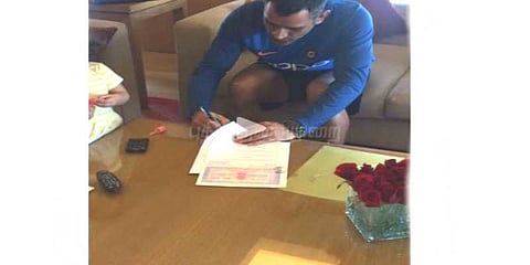 என் வீட்டிற்கு திரும்புகிறேன்: தோனியின் நெகிழ்ச்சி