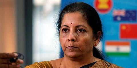 தியாகராயர் ஆராதனையை பாதியில் நிறுத்திய தூர்தர்ஷன்: ட்விட்டரில் விளாசிய அமைச்சர்