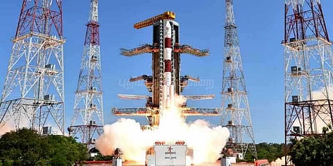 இந்தியாவின் 100-வது செயற்கைக்கோள்: நாளை பாய்கிறது!