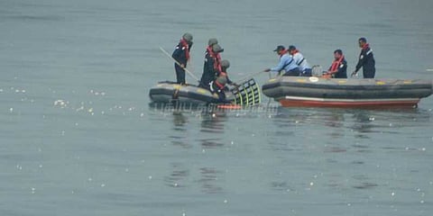 ஓஎன்ஜிசிக்கு சொந்தமான ஹெலிகாப்டர் கடலில் விழுந்து 4 பேர் பலி