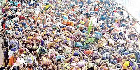 சபரிமலையில் மகர ஜோதி தரிசனம்: லட்சக்கணக்கான பக்தர்கள் தரிசனம்