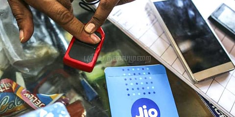 ஜியோவின் அதிரடியான பிரிபெய்ட் திட்டம்!