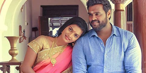 தமிழ்நாட்டுப் பொங்கலுக்கு நான் ரசிகை: ‘மதுரவீரன்’ நாயகி மீனாட்சி