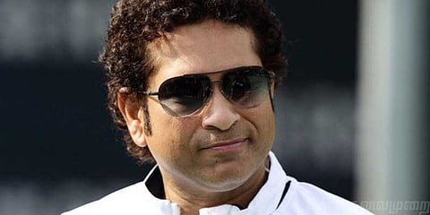 பெண் குழந்தைகள் சிறப்பானவர்கள்: சச்சின் டெண்டுல்கர் வாழ்த்து