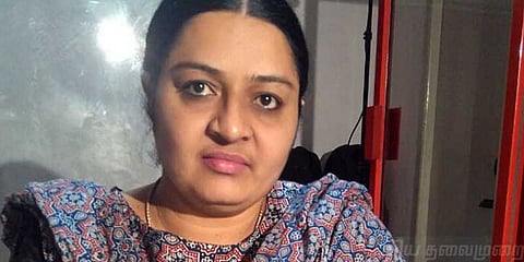 தியானம் கலைப்பீராக.. விஜயேந்திரர் சர்ச்சையில் ஜெ.தீபா கருத்து