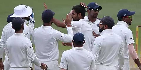 194 ரன்களில் தென்னாப்ரிக்காவை சுருட்டியது இந்தியா!