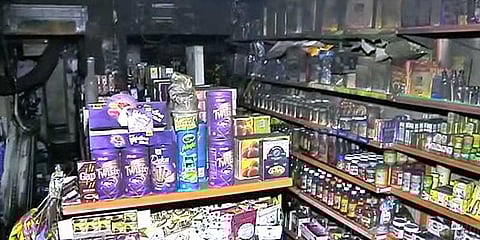 ராயப்பேட்டை அங்காடியில் தீ விபத்து