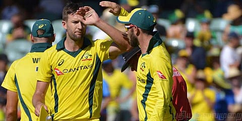 ’டை’ வேகத்தில் சுருண்டது இங்கிலாந்து!