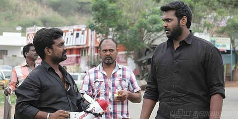 நிஜ ஜல்லிக்கட்டு வீரர்களை பயன்படுத்தியுள்ளோம்: “மதுரவீரன்” முத்தையா