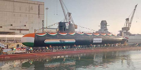 நவீன தொழில்நுட்பத்துடன் கரான்ஜ் நீர்மூழ்கிக்கப்பல்