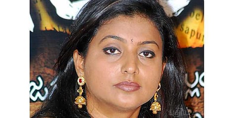 நடிகை ரோஜா பற்றி ஆபாச பேச்சு: இயக்குனர் மீது வழக்கு