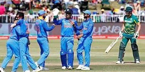 118ல் தென்னாப்பிரிக்கா ஆல்அவுட்: கலக்கிய சஹால், குல்தீப்!