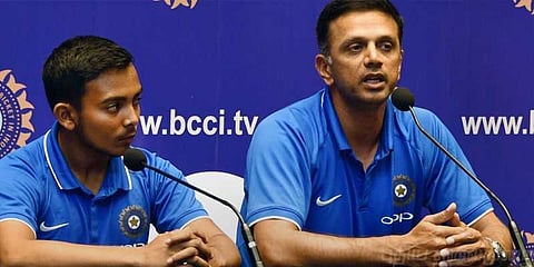 பாகிஸ்தான் ட்ரெஸ்ஸிங் ரூமிற்கு போகவேண்டாம்: ட்ராவிட் பெருந்தன்மை!