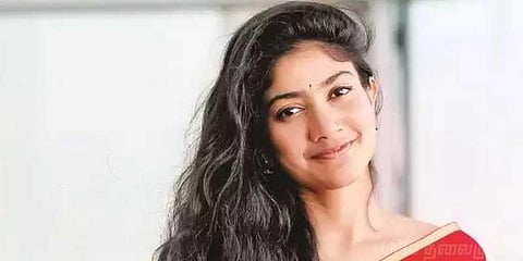 மோசமாக நடந்துகொண்டார்: சாய் பல்லவி மீது தெலுங்கு ஹீரோ பரபரப்பு புகார்!