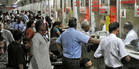 13,000 இந்திய ரயில்வே தொழிலாளர்களின் வேலைக்கு வேட்டு