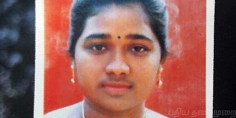 ஆக்சிஜன் இல்லாத ஆம்புலன்ஸ்: பிரசவித்த சிலமணி நேரங்களில் பெண் உயிரிழப்பு