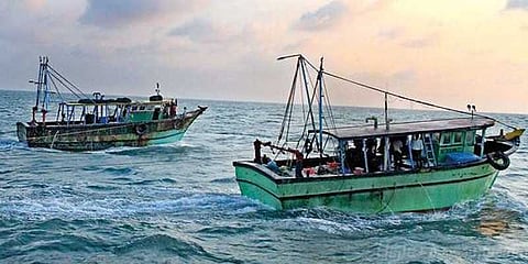 எப்படி இருக்கும் மீனவர்களுக்கான வழிக்காட்டி கருவி?