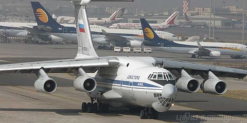 ஏப்ரலில், மும்பை ஏர்போர்ட் 6 மணி நேரம் மூடப்படும்!