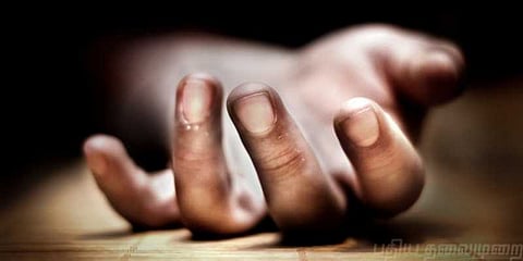 ஆண் நண்பருடன் வீடியோ காலிங் செய்துகொண்டே தற்கொலை செய்த மாணவி