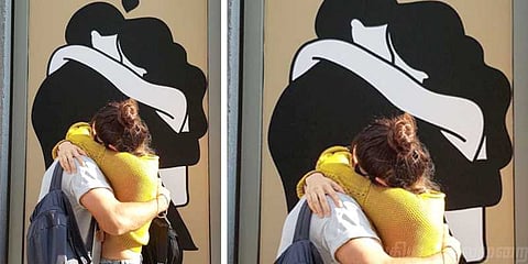 அனுஷ்காவுக்கு கோலி ‘லிப் லாக்’: வைரல் போட்டோ